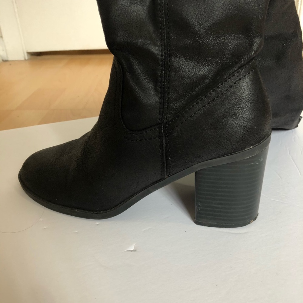 Knee-High Boots - Picture 3 of 6